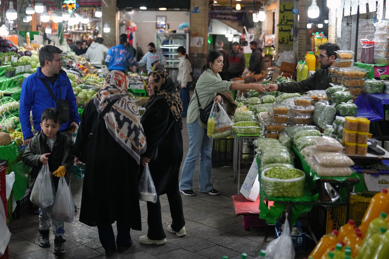 Strikes continue as Trump’s Iran deadline approaches | Falmouth Packet