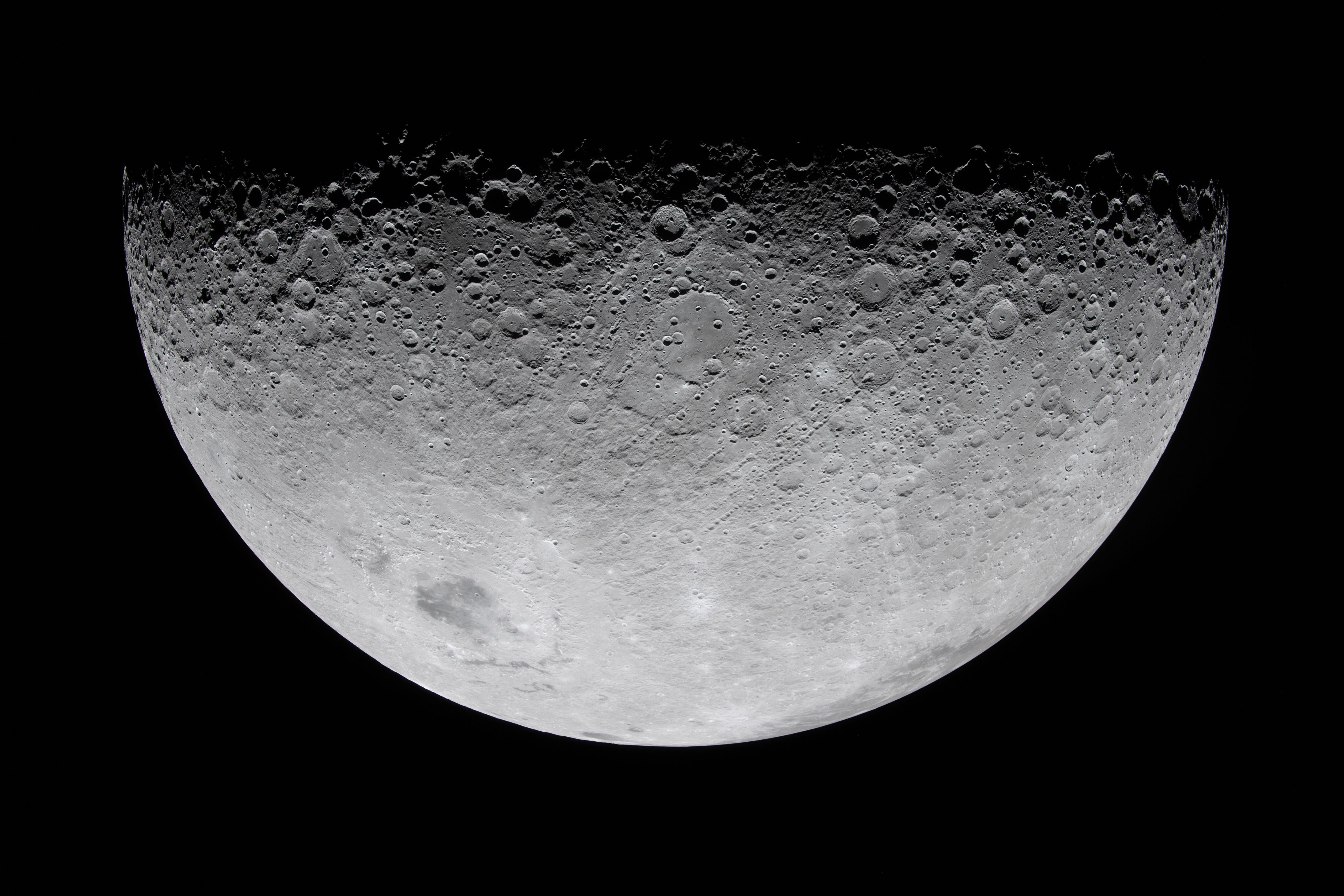 ◆三日月リース◇moon◇◇◆sold out◆ SpaceX rocket crashes into moon but signs of impact yet to be