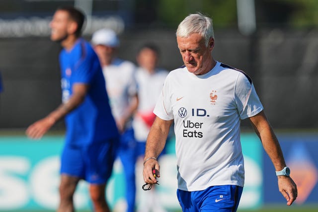 Didier Deschamps during France training session