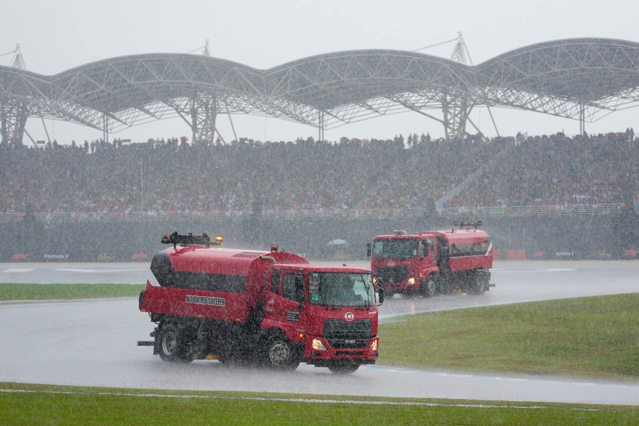 FIA plans full investigation after chaotic start to Bahrain Grand Prix ...