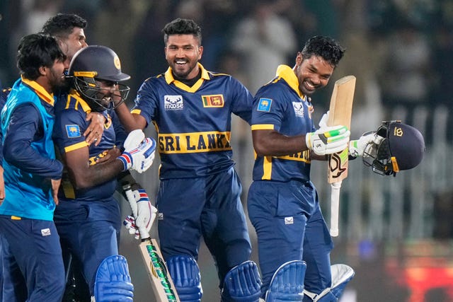 Sri Lanka players celebrate